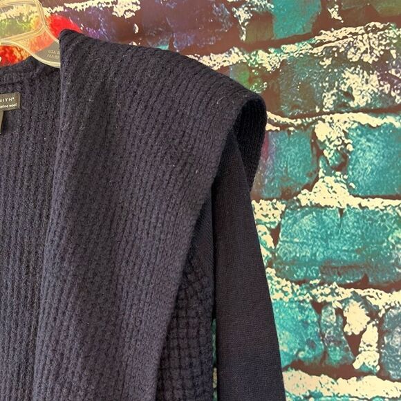 Willi Smith Navy Blue Merino Wool Cardigan Sweater, Size Small - Cozy, Minimalis - Picture 3 of 6